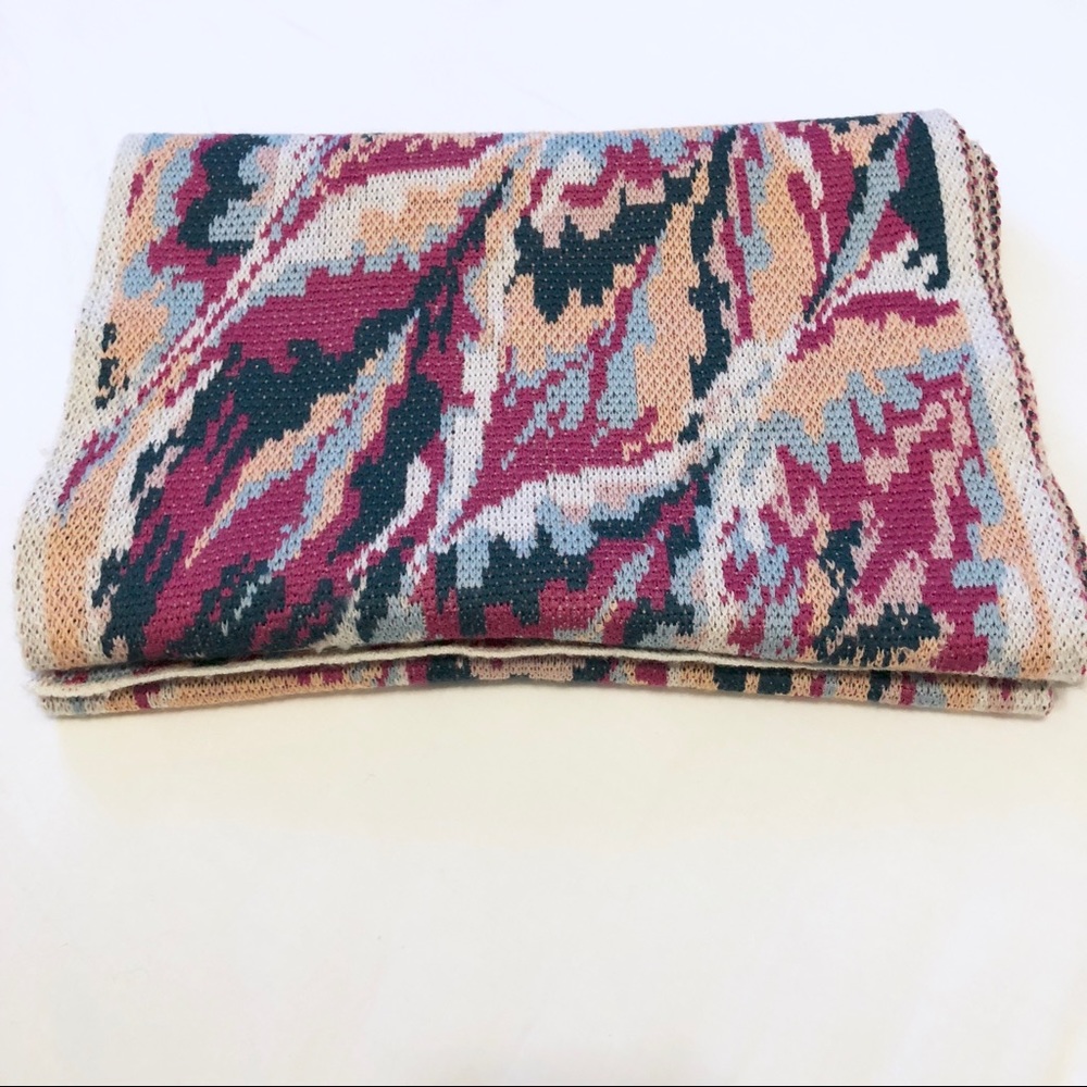 MISSONI | Beautiful Multi-Color Wool Scarf - Picture 3 of 6